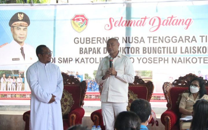 Gubernur NTT Melakukan Kunjungan Ke SMP Katolik St. Yoseph Kupang