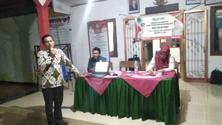 Pemerintah Kecamatan Losarang Dan Kades Rajaiyang Gelar Pelatihan Kapasitas Dalam Menunjang Kemajuan BPD