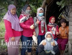 Yustina Hamdi Selaku Ketua PKH, Kecamatan Kertapati Kunjungan Lansung Dengan Ibu Lansia