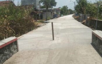 Pemdes Kedungdowo Berhasil Bangun Jalan Rabat Beton