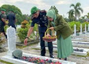 HUT Ke-66, Yonif 143/TWEJ Adakan Ziarah Ke TMP Bandar Lampung