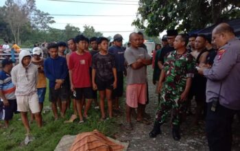 Anggota Polsek Rejotangan dan Tim Inafis Polres Tulungagung, Olah TKP Korban Terseret Arus Sungai